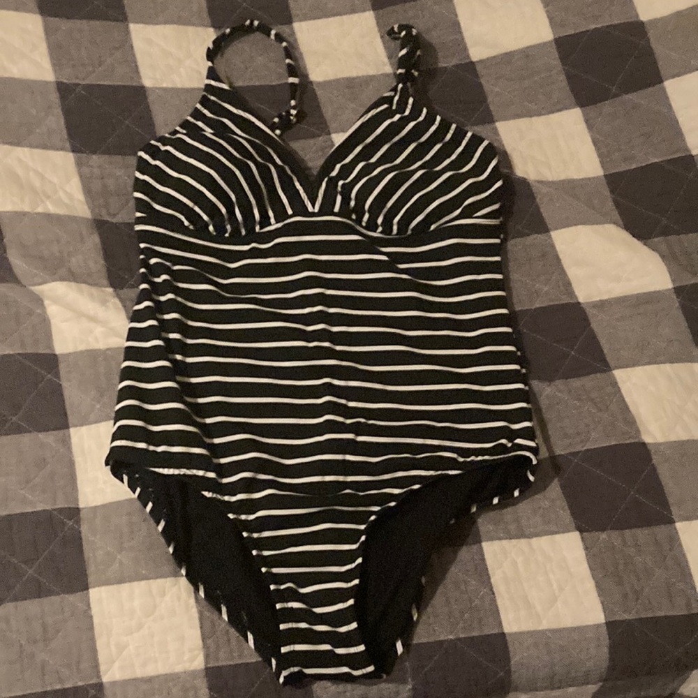 CatLina one piece